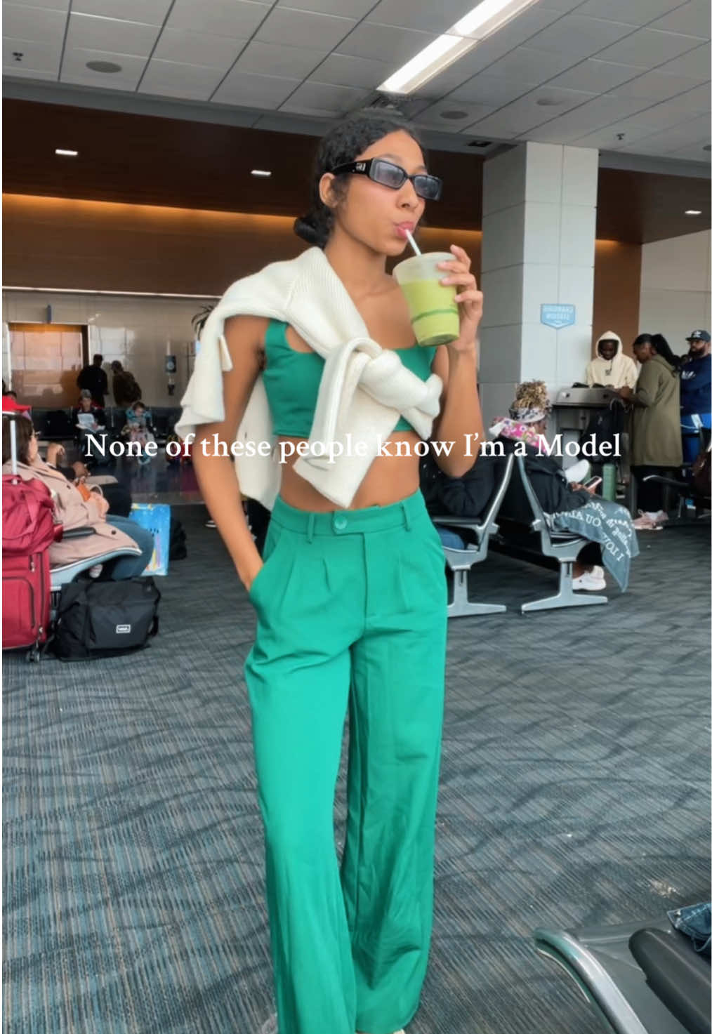 And they also don’t gaf 😹🤭 #detroit #models 