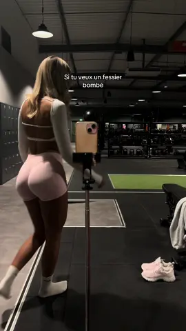 Les filles je vous partage bientôt ma séance fessier ischio 🤌🏽#sport#kickback 