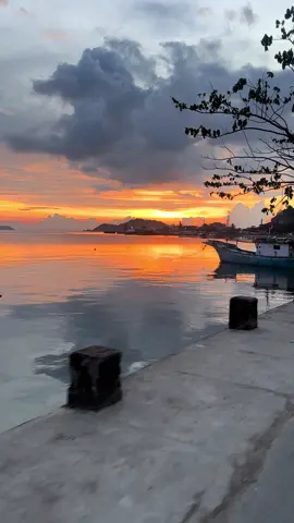 #sunset #jalanbaru #fyp #tolitolisulteng #sulawesitengah 