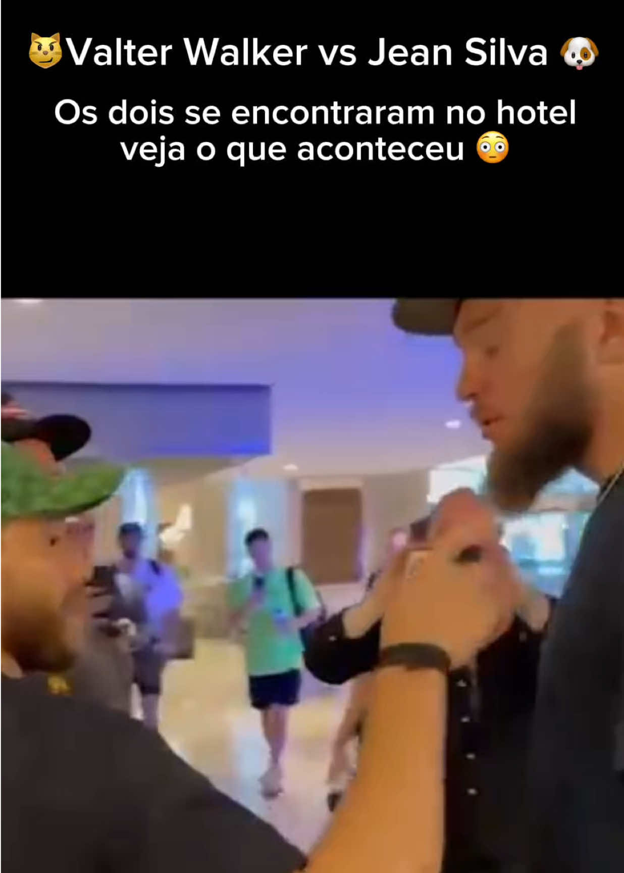 Jean Silva e Valter Walker juntos são tipo Debi e Loide #CapCut #jeansilva #valterwalker #ufcrio #UFC  @Furia Fight Club 