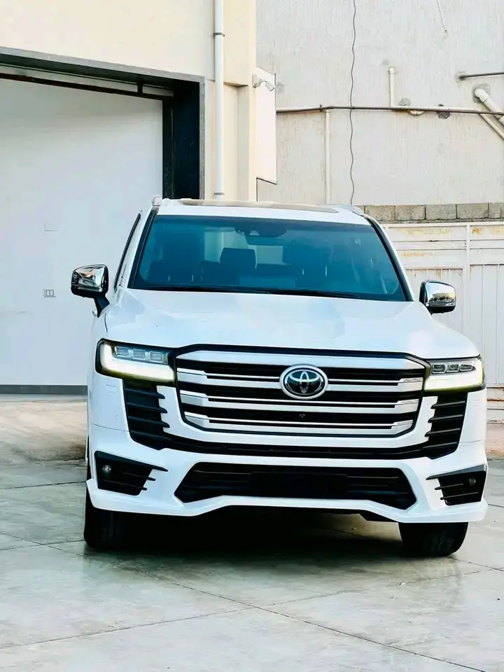 لاندكروزر 2022 VXR   شغل حقيقي تبارك الله  #فارس_للسيارات  #سيارات  #لاندكروزر  #تايوتا_شعار_لا_يعرف_قانون_✈  #جخو،الشغل،دا،يا،عالم،➕_❤_📝✌️🌍🦋  @ف֛اࠗرၺسܱܰ⸙ 🚗💸  @ف֛اࠗرၺسܱܰ⸙ 🚗💸  @ف֛اࠗرၺسܱܰ⸙ 🚗💸 