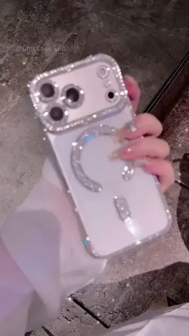 ✨This bling iPhone 17 Pro Max case is a total game-changer! Sparkle everywhere you go🥰 #iphone17promax #glitterphonecase #applephonecase #newyork #sanfrancisco 