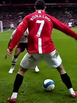 2008 Ronaldo Skills 🥶 | #cristianoronaldo #cr7 #footballtiktok #fyp