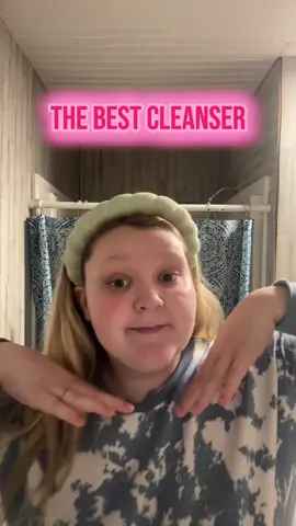 so cheap. grab some up to stash back for gifts🎁😉  #fy #cleanser #skincare #ttshop 