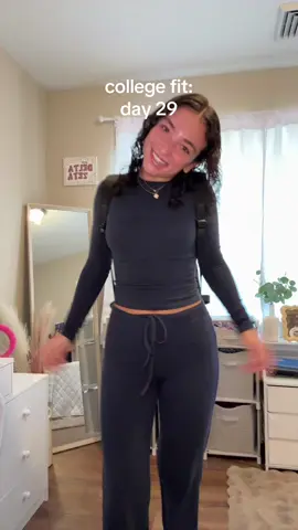 happy wednesday💞 #outfit #outfitinspo #fyp #skims @SKIMS 