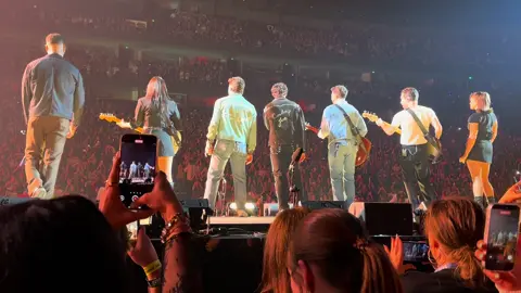 Nashville! 🤪✨🖤 #jonasbrothers #jonasbrothersconcert #tour #nashville 
