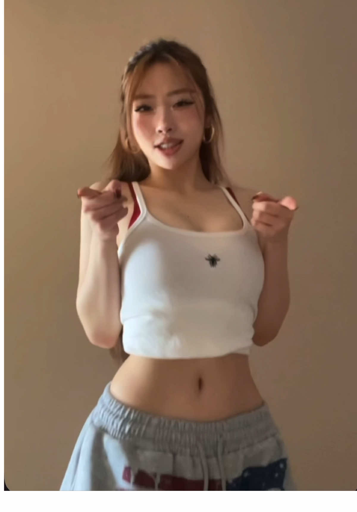 Me again😉#asian #viral #dancechallenge #makeitmove 