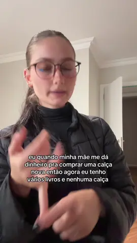 #BookTok #foryoupage #bookgirlies #booksrecs #foryou 