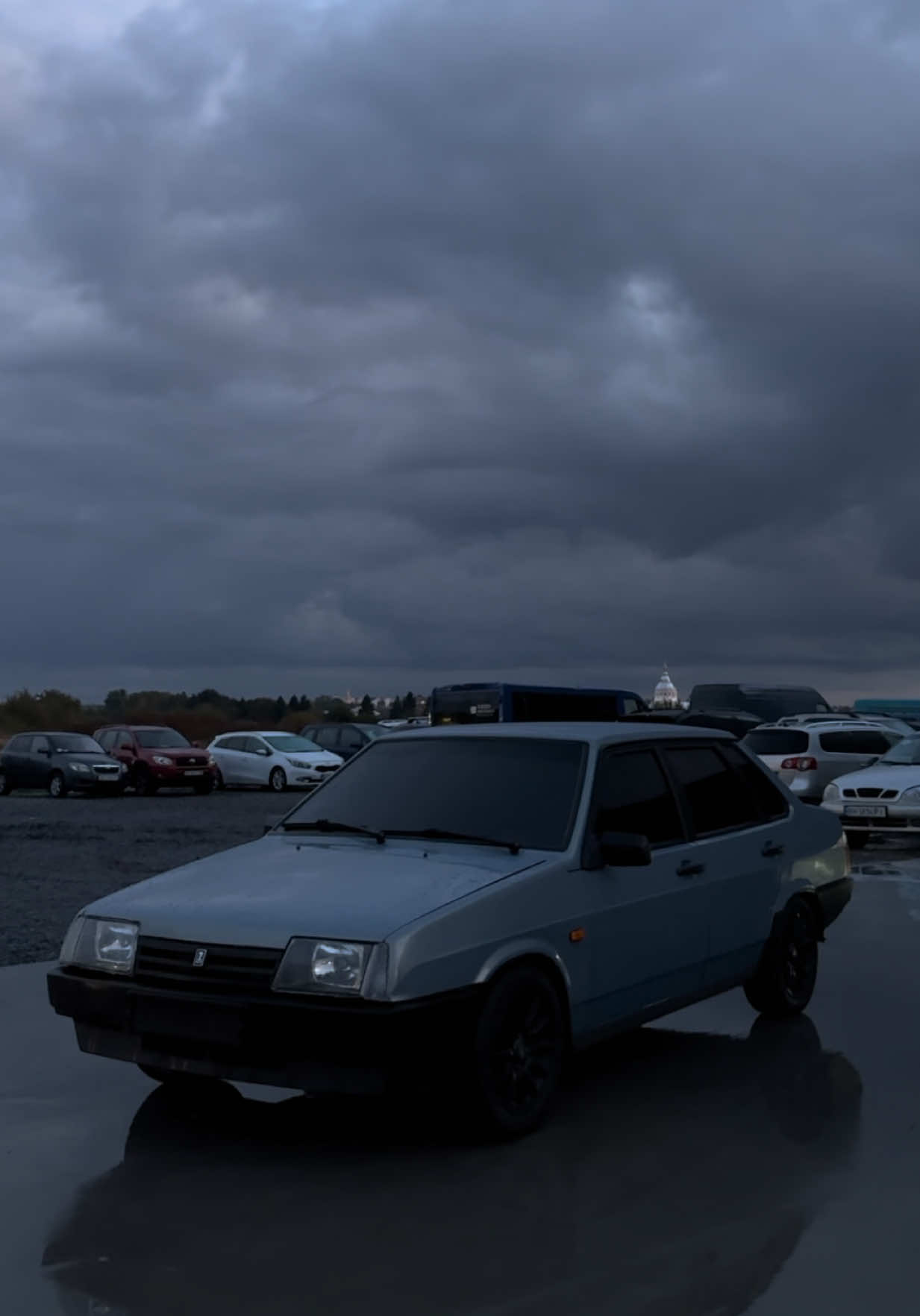 99👩🏼 #21099 #99 