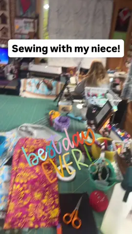 I love sewing days with my niece! #sewmuchfunwithsue #teachthemyoung #sewtok 