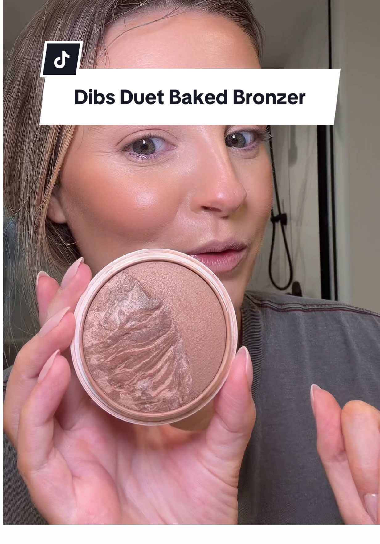 My all time favorite bronzer @DIBSBEAUTY #tiktokshopfalldealsforyou #tiktokshopcreatorpicks #tiktokshoprestock #dibsbeauty #tiktokshopblackfriday 