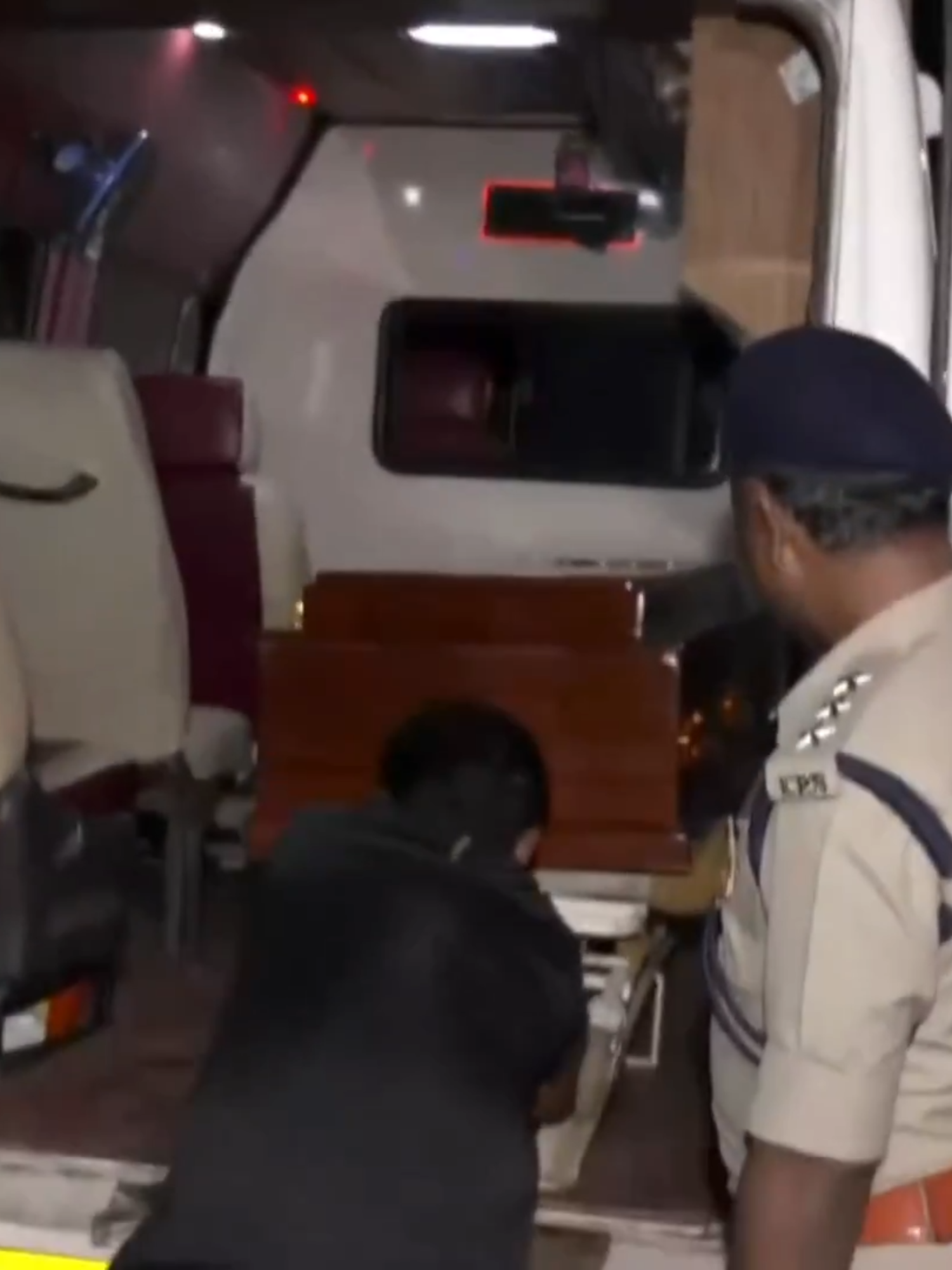 Footage from Kerala, India, showing the body of Raila Odinga arriving at the morgue