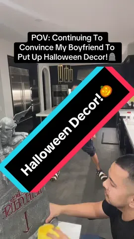 Convincing is my middle name lol!😂🪦#halloween2025 #halloweendecor #dance #halloweenishere #fyp