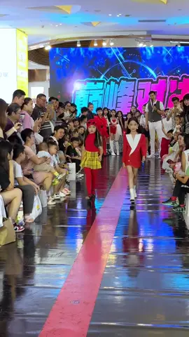 #kidmodel #catwalkmodel #begaidangyeu #trinhdienthoitrang #thoitrangtreem 