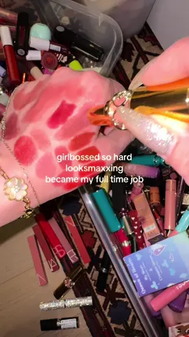 makeup artist 👉 model 👉 influencer #looksmaxx #GlowUp #selfemployed 