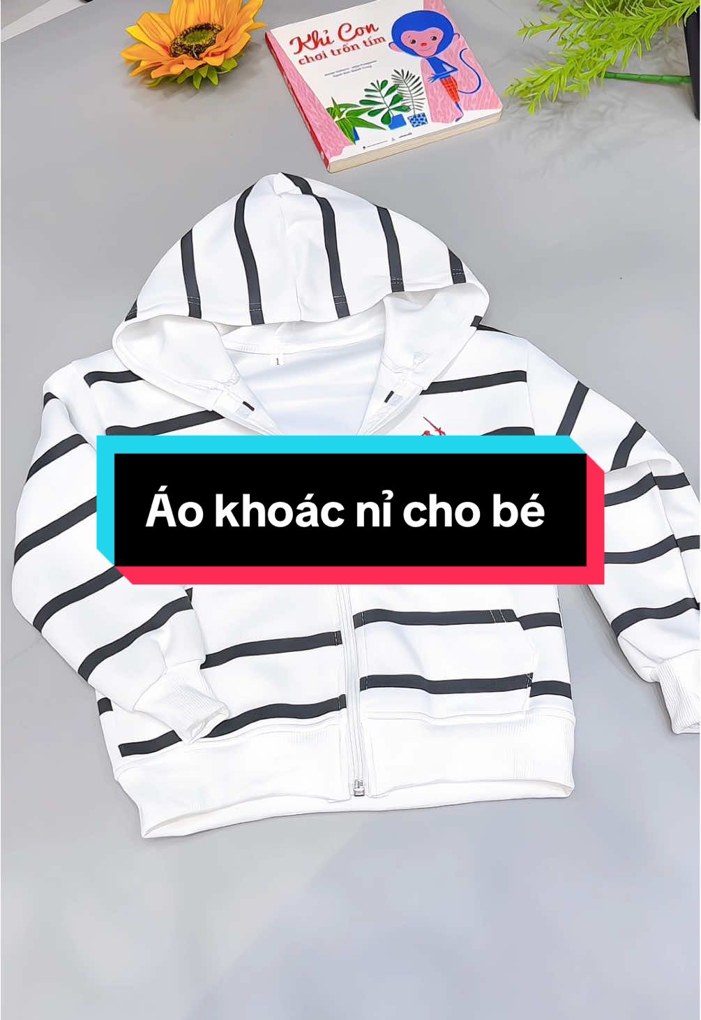 Áo khoác nỉ kéo khoá cho bé #xuhuong #aokhoac #aokhoacchobe #aokhoacni #thoitrangthudongbetraibegai 