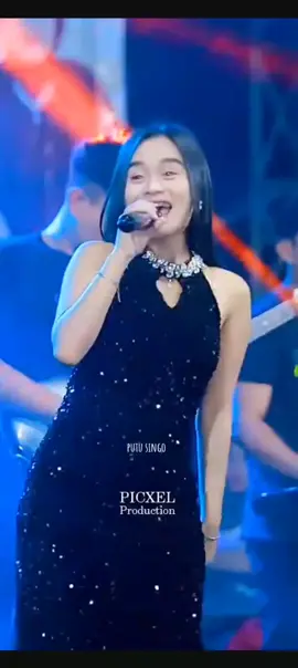 Hari hari kulalui. @sa.fellariz #perasaanwanita #sahmafella #lalunamusicentertaiment #fyp #putusingo 