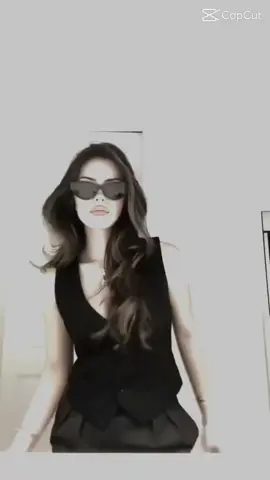 متابعة🥹#الشعب_الصيني_ماله_حل😂😂 #تصميم_فيديوهات🎶🎤🎬 #تصميم يجنن#احبڪم_نفر_نفر🙇🏻‍♀️🦋 