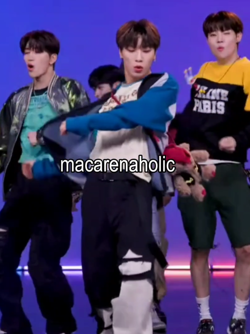 fr #blitzers #macarena #fyp #kpop #foryoupage #foryou #BLITZERS #chris #juhan #jinhwa #sya #wooju #lutan #blee 