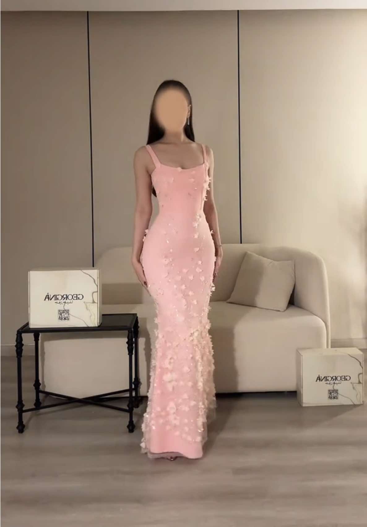 اسم الفستان: اونا الوردي #تنفذينا_وتصويرنا_الشخصي #جورجينا #explore #explore #fyp 