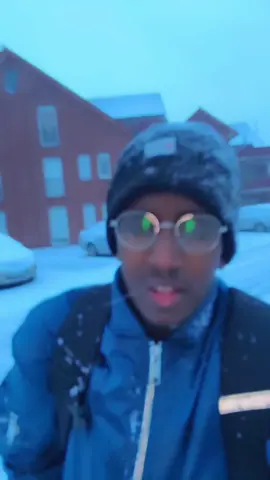 Somali dhan bey matalaan ragaas ✊✊✊ 🇸🇧 🇸🇧 🇸🇧