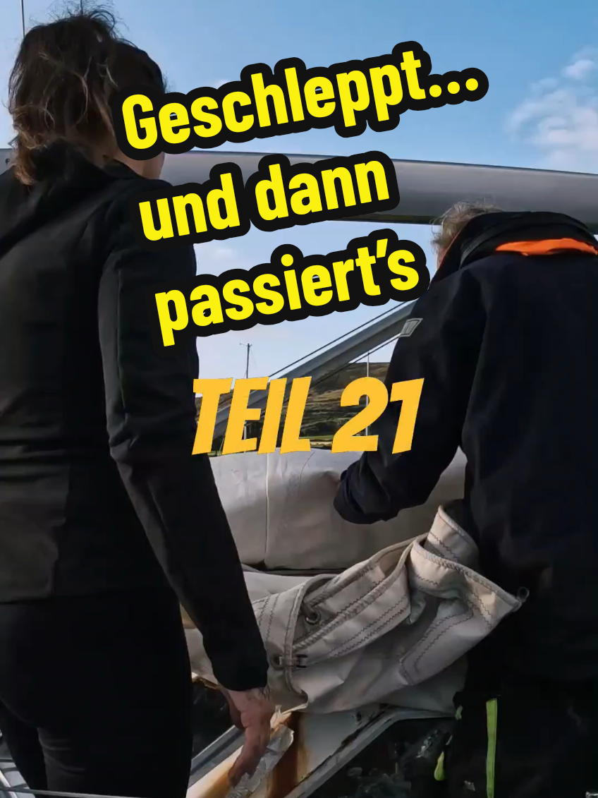 Mini-Serie Teil 21 – Geschleppt… und dann passiert’s! 😱⚓⛵ Wir werden in den Hafen geschleppt – alles scheint unter Kontrolle. Doch plötzlich passiert etwas, womit niemand gerechnet hat… Ein Moment, der uns den Atem raubt. 🐾🌊 #Auswandern #SailingLife #Weltreise #SailingJourney #DramaAtSea 
