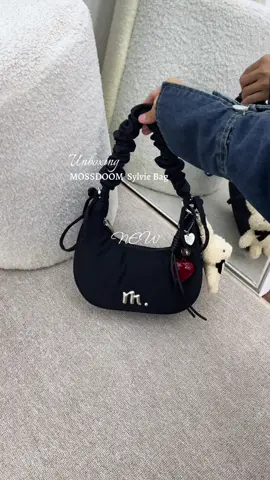 tas wanita mossdoom model terbaru 2025 anggun minimalis  #mossdoomgirl #mossdoomlady #mossdoomcreator #taswanita #newbag 