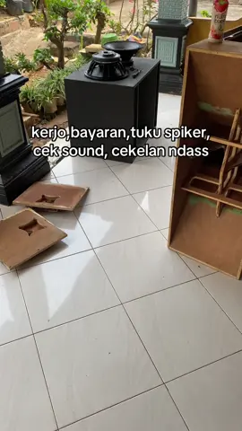 kretek no gegerku mattt😭#clagank⚡ #lamongan24jam #fypシ #soundsystem #bnc 