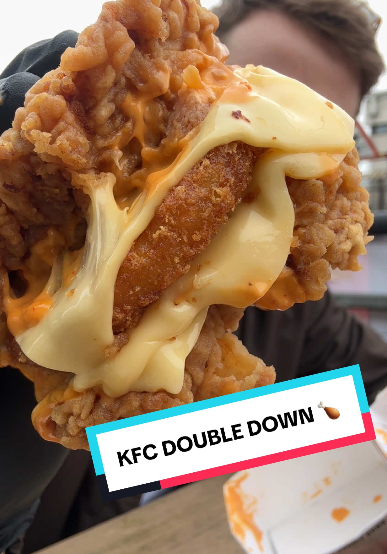 She’s back 🥹 #kfc #doubledown #friedchicken #foodreview #eat 