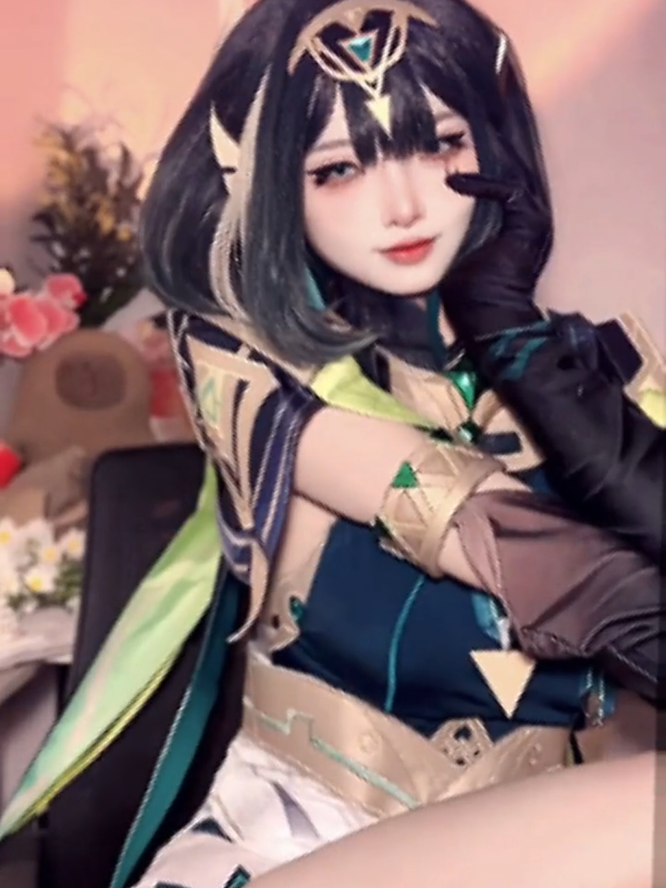 Cảm ơn vì dáng vẻ này. @Hiin•Hie 🥰 #nefer #GenshinImpact #cosplay #cosplayer #neferedit 