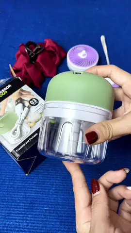 máy xay tỏi ớt đa năng tiện lợi, nhỏ gọn, không cần dây điện #mayxay #giadungtienich #noitro #xaytoiot #taphoathilanh99  @Tạp hóa Thị Lành  @Tạp hóa Thị Lành  @Tạp hóa Thị Lành 