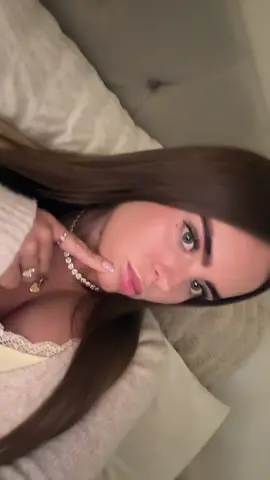 Peel off brow stain over regular tint anyday #browstain #browtint 