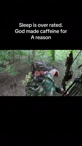 We are hummin on no less that 500 mg a day #illinois #whitetailbuckdeer #hunting 