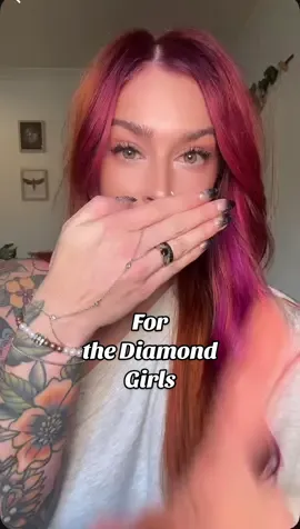 If you like bling sparkles ✨ then this is the nose ring for you #noserings #alttiktok 