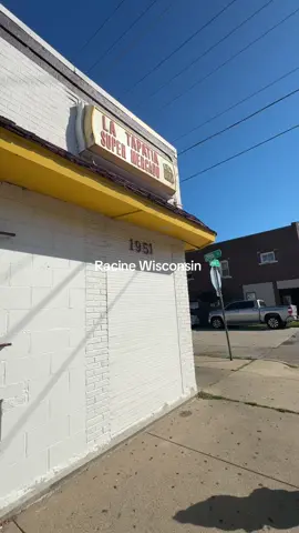 Taco Tuesday 🌮 La Tapatia #racinewisconsin #latapatia #tacotuesdays #mexicanfood #mercado 