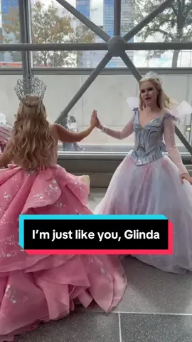 twinning with @Sam Syndulla and this color scheme reminds me so much of Barbie Princess and the Pauper! Two Glindas are better than one 💕 #wickedmovie #glindacosplay #glinda #wickedcosplay #barbie 