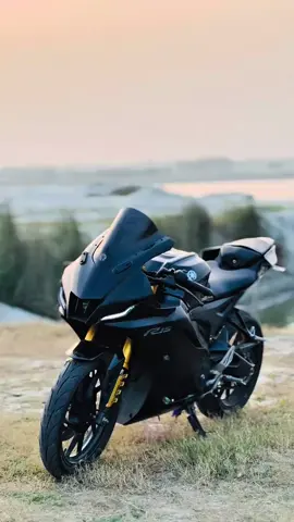 মৃত্যু নিশ্চিত,,, তাও আসক্ত।😅🖤🫶#mrv4 #dream💥 #emotion #Bike #foryou @TikTok Bangladesh 