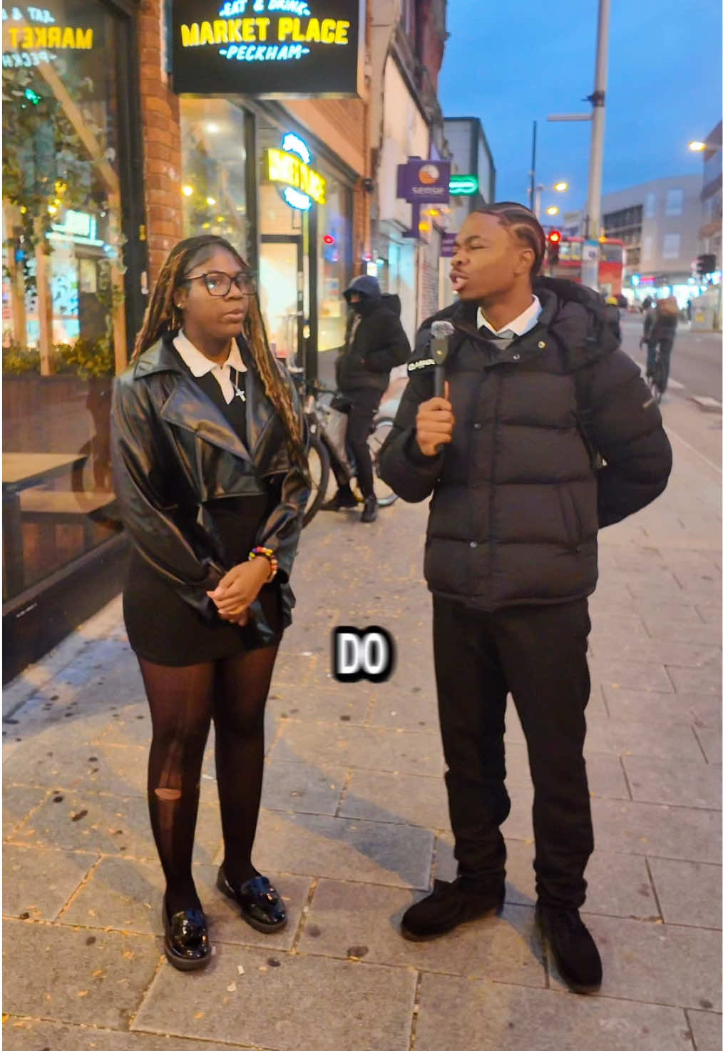 Do girls like chicken and chips?? #justjjc 