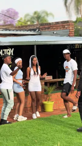 Malepolana🙌🏾🙌🏾@FINOMOL_ @Le TwoSıx_ℹ️ 