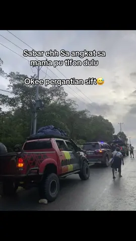 Waktu habis🤣#fyppppppppppppppppppppppp #masukberandafyp #rickyymbahur #drivermuda #lintaspapua #sorongpapuabarat #papuaindonesia #papuatiktok #pegununganpapua #papuaviral #fypage #dieselgank #cumicumidarat #hilux4x4 #anakpapua #garasibaru 