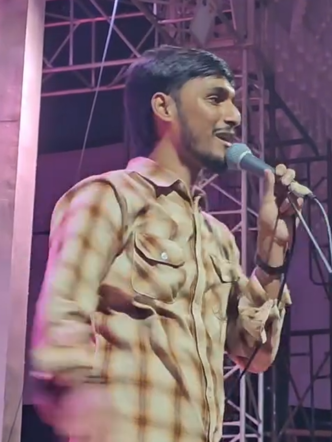 Vabi ni kokhno Jabe Chole🎤🥀 #stageperformance #fypviral #foryoupage #virulsound 