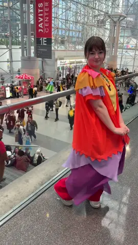 I think it turned out pretty cute!! #halloween #halloweentown #nycc #comiccon #cosplay @New York Comic Con 