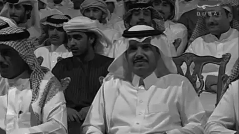 قالوا توادع قلت يا صعب الوداع.#خلف_بن_هذال #fyp #explore #شعر #قصايد 