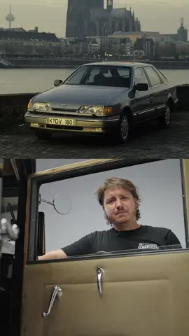PRIMA dată când am văzut Geamuri Electrice... 🔍 În acest video descoperi: Prima dată când am văzut geamuri electrice a fost undeva prin 97 când vecinul meu de la țară care avea atelier de tinichigerie și schimba mașinile ca pe șosete a parcat în fața porții un Ford Scorpio hatchback. N-aș ști să vă spun ce motorizare era sau dacă mașina era luată de la Ford România, tind să cred că era benzină, cel mai probabil un 2.0 de 120 cai putere. Mi-a căzut fața când am văzut că mașina aceea avea geamuri electrice pe spate, nu doar pe față! Nu-mi venea să cred cât de confortabilă era bancheta și câte butoane erau pe consola centrală. Nu cred că vreun copil cu o sămânță de dragoste pentru automobil se va urca într-un crossover Ford în 2025 și apoi își va aminti tot restul vieții acel moment.   Mulțumiri Textar România pentru susținerea în realizarea acestor clipuri. #ford #scorpio