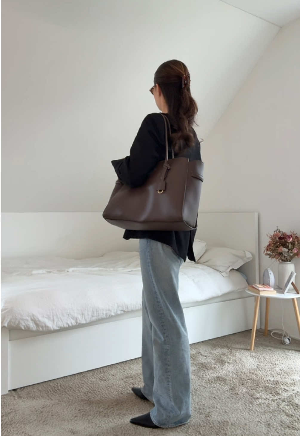 day 21 of my fall outfits🤍 tried this combo today and i absolutely love it🥹 #fallfashion #falloutfitinspo #outfitideas #outfitinspo #falllooks 