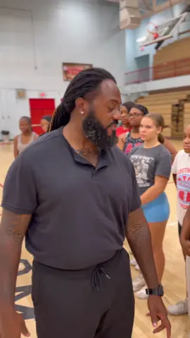 When you find a choreographer on Temu!! #YeahDoe #dextermimsjr #funny #comedy #movie 