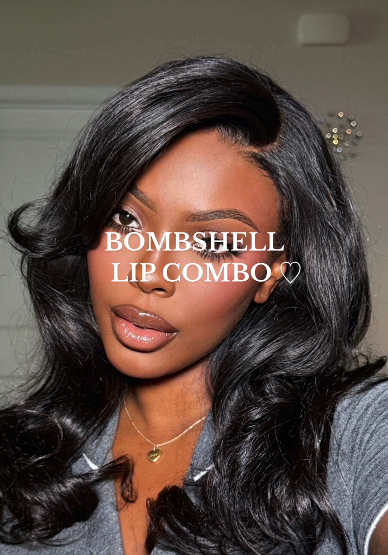 Bombshell lip combo ♡ who’s ready for the VS show 💓  #blackgirlmakeup #lipcombo #bombshell #victoriassecret #makeup 