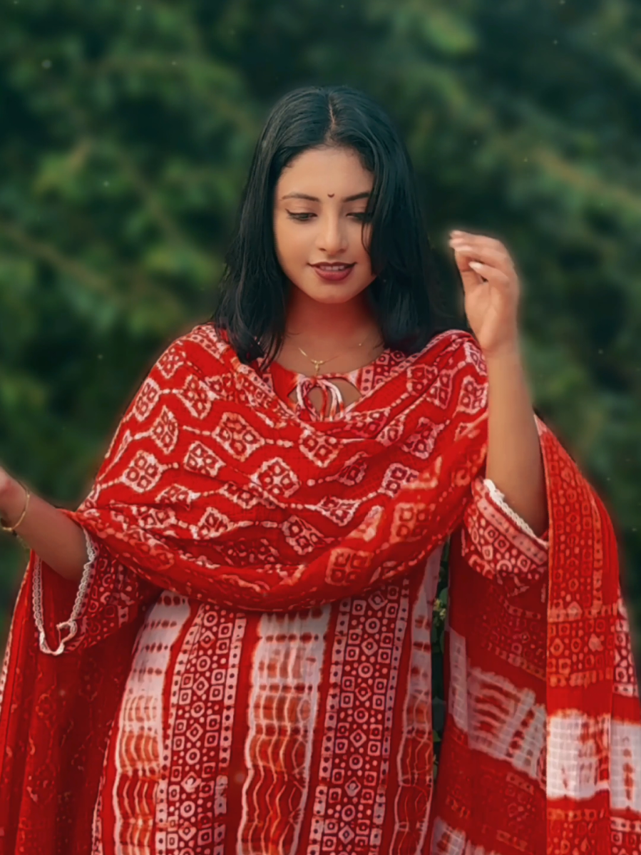 এই নিন আপনাদের ফুল গান ।  আমি তোমার প্রেমে পড়ে দুনিয়া ভুলে গেছি । #gmccenter #fyp #trendingreels #reelsinstagram #unfrezzmyaccount 