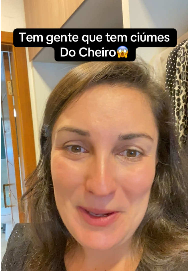 #mulhercheirosa #barboursbeauty #perfumeimportado #bodysplash 