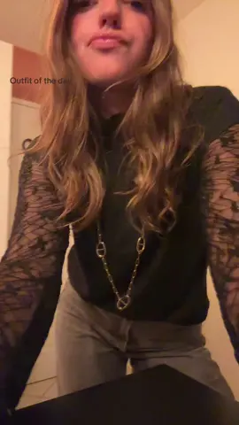 🫦🫦 #outfit #OOTD #outfitoftheday #pourtoi #foru 